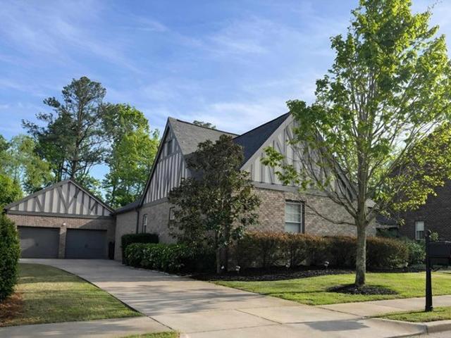 House for sale in Hoover, Alabama