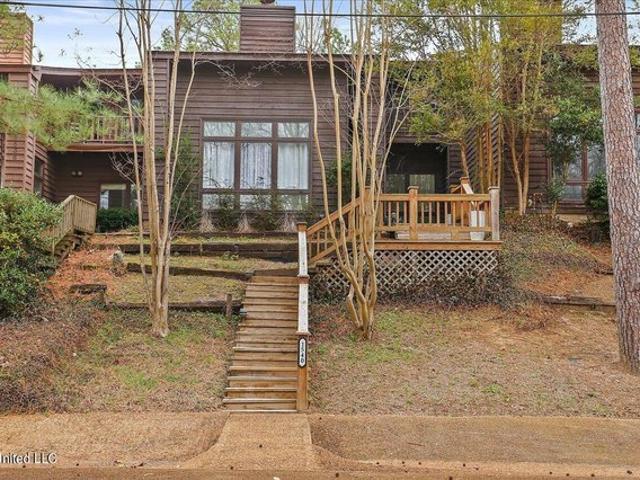 Townhouse for sale in Jackson, Mississippi