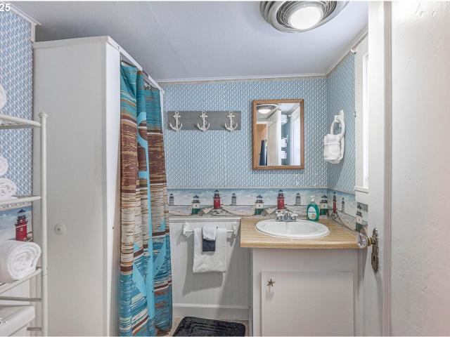 House for sale in Oregonia