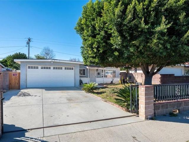 House for sale in San Fernando, California