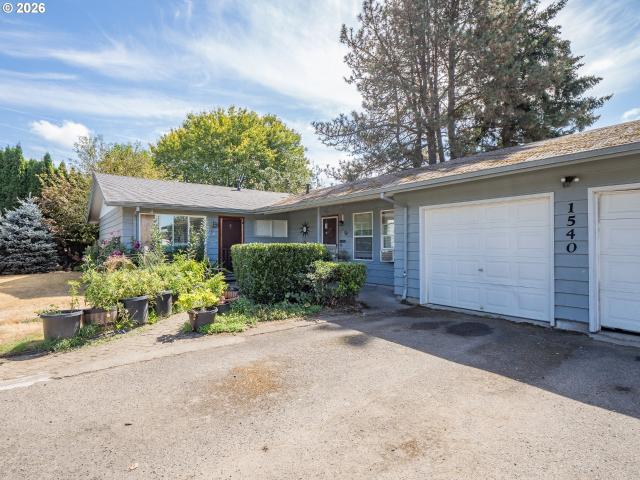 House for sale in Oregonia