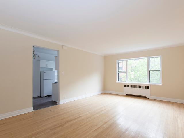 Apartment for rent in St. Leonard's, Quebec