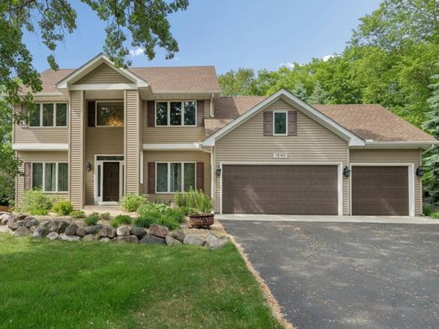 House for sale in Burnsville, Minnesota