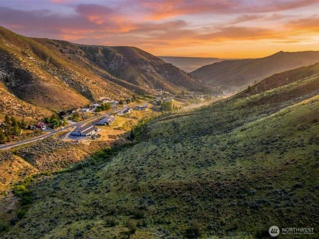 House for sale in Wenatchee, Washington