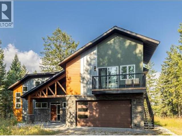House for sale in Golden, British Columbia