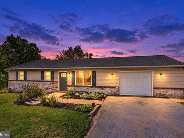 House for sale in Chambersburg, Franklin County