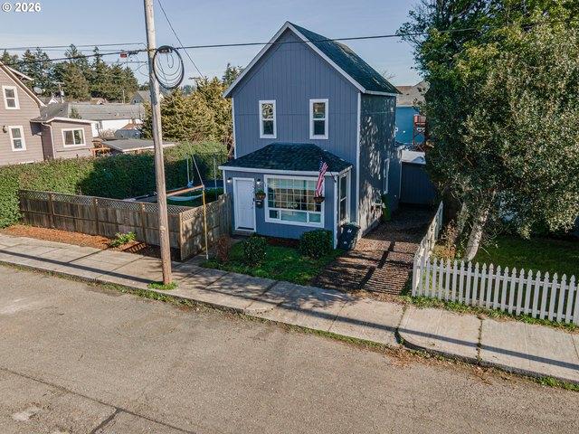 House for sale in Oregonia