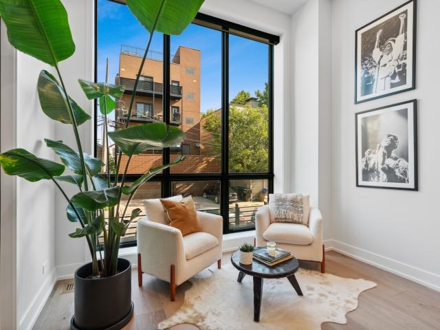 Condo for sale in Chicago Park, Illinois