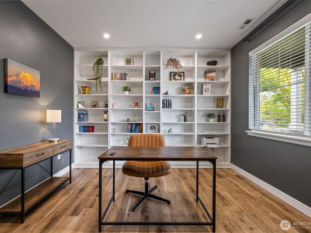 House for sale in Thurston, Washington