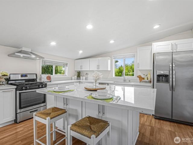 House for sale in Robinswood, Bellevue