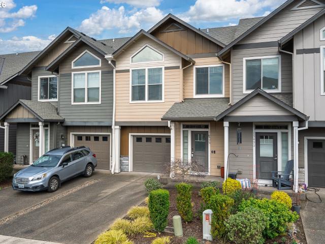 Townhouse for sale in Oregonia