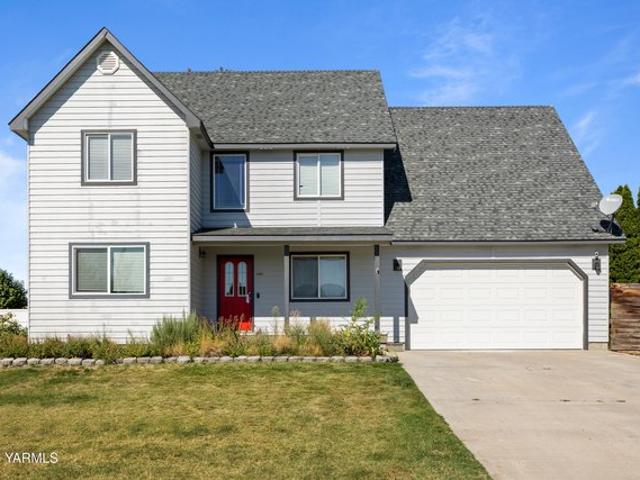 House for sale in Benton City, Washington