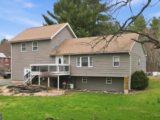House for sale in Gilbert, Pennsylvania