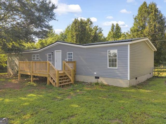 House for sale in Comer, Georgia