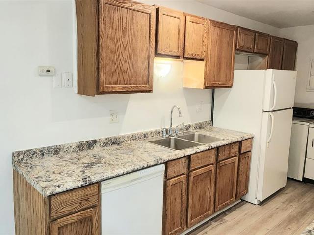 Condo for sale in Taylor, Michigan