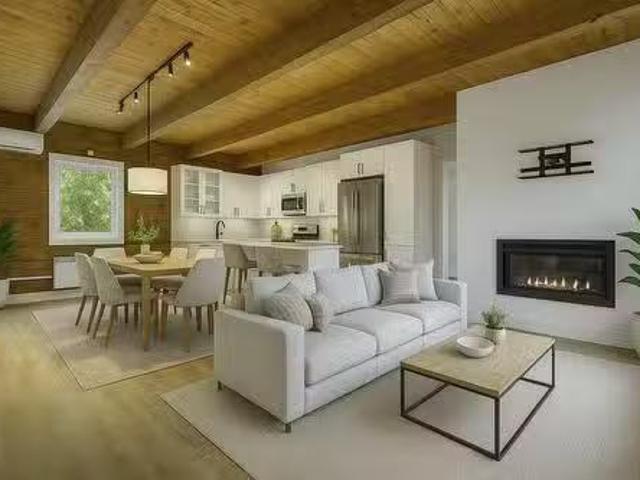 House for sale in Sainte-adele House for sale in Sainte-adele
