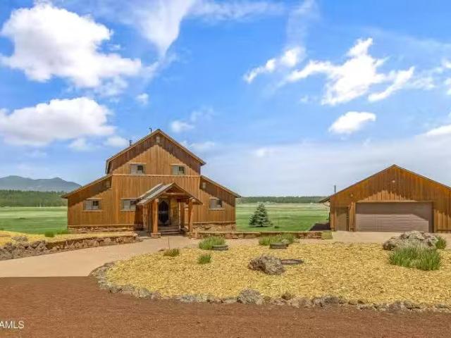 House for sale in Flagstaff