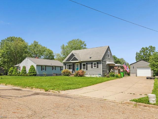 House for sale in Summit, Ohio