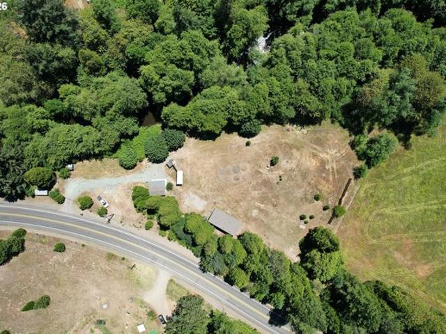 House for sale in Azalea, Douglas County