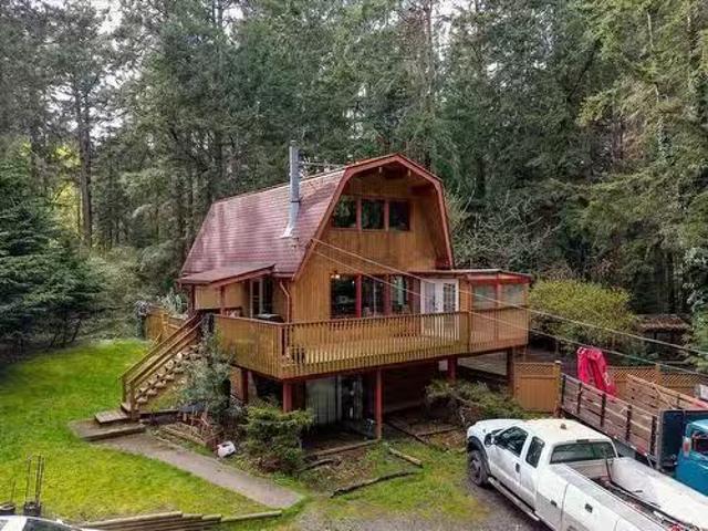 House for sale in Gabriola