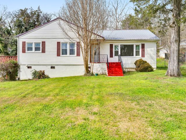 House for sale in Trenton, Georgia