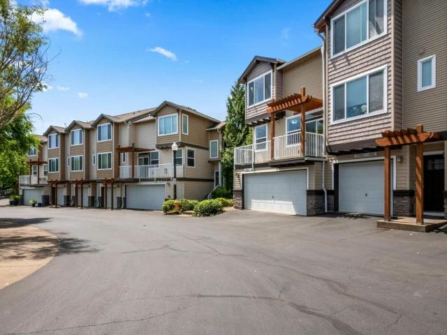 Condo for sale in Beaverton