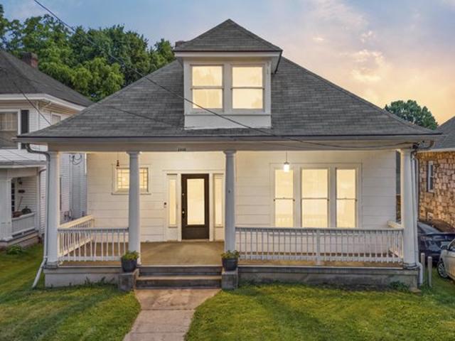 House for sale in Paris, Kentucky