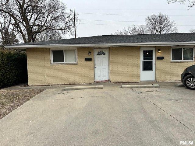 House for sale in Springfield, Illinois