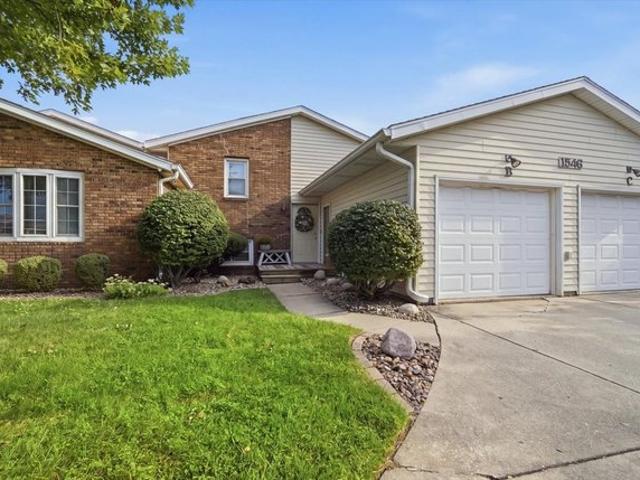 Condo for sale in Mclean, Illinois