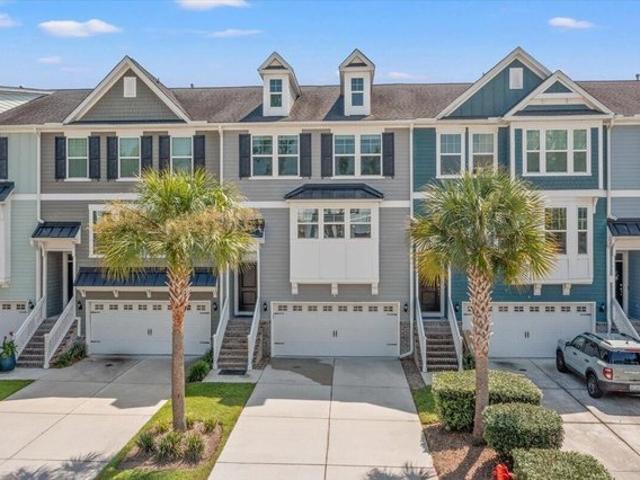 Townhouse for sale in Mount Pleasant, South Carolina