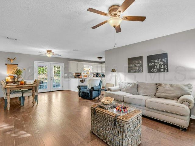 House for sale in Lakeside Estates, Starkville