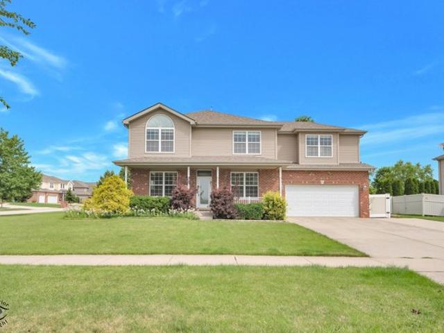 House for sale in Manhattan, Illinois