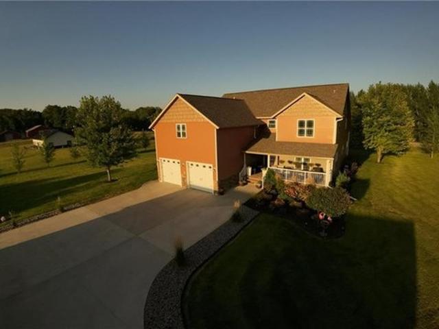 House for sale in Becker, Minnesota