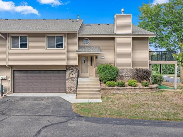 Townhouse for sale in Eagan, Dakota County