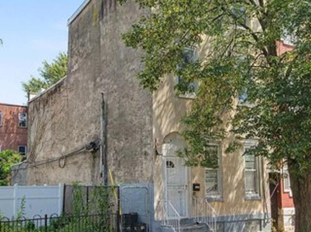 Townhouse for sale in Philadelphia, Pennsylvania