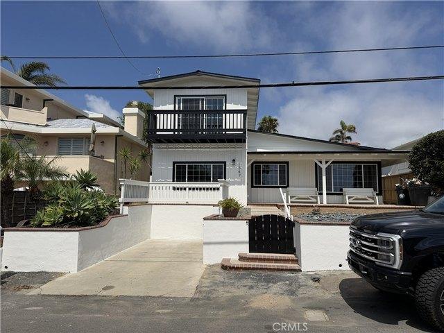 House for sale in Cardiff, California