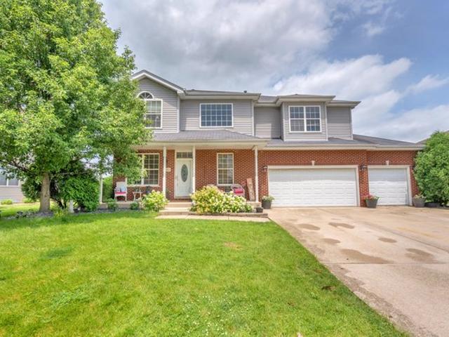 House for sale in Manhattan, Illinois
