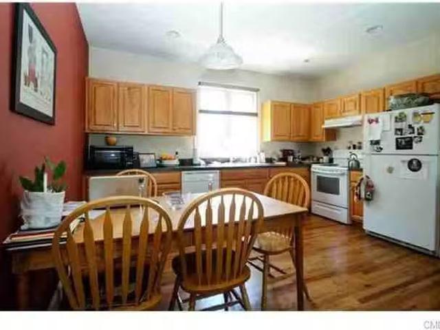 Condo for rent in Danbury