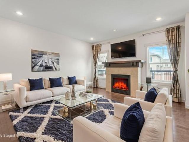 House for sale in Wedgewood, Alberta