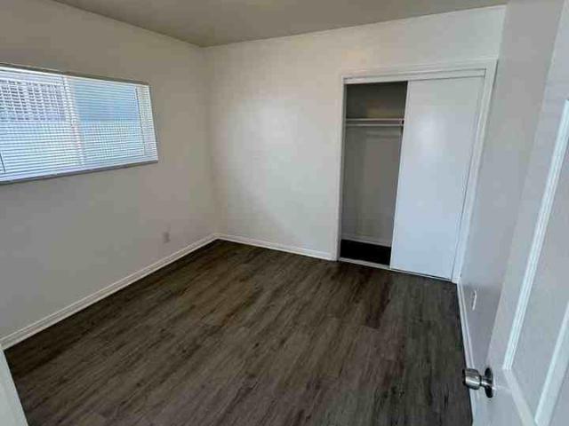 Apartment for rent in Canoga Park, California