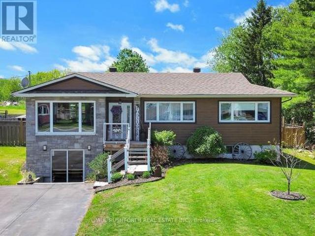 Farm for sale in Clarence-rockland, Ontario