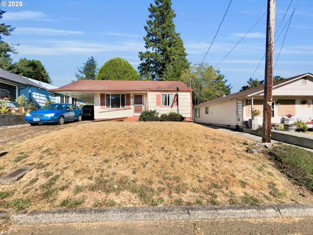 House for sale in Coquille