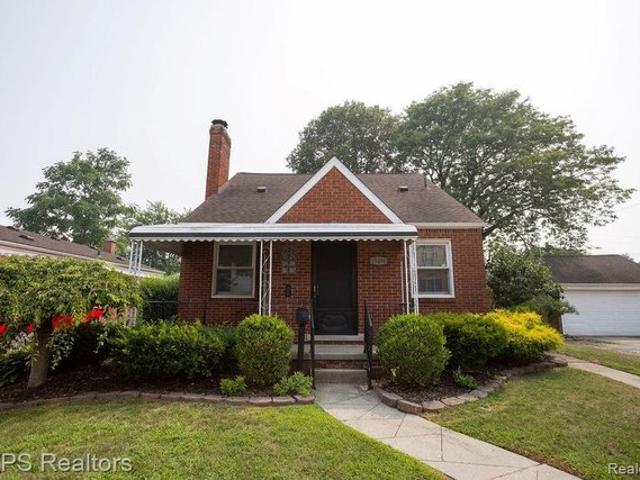 House for sale in Eastpointe, Michigan