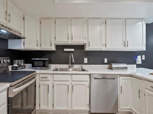 Townhouse for sale in Arapahoe, Colorado