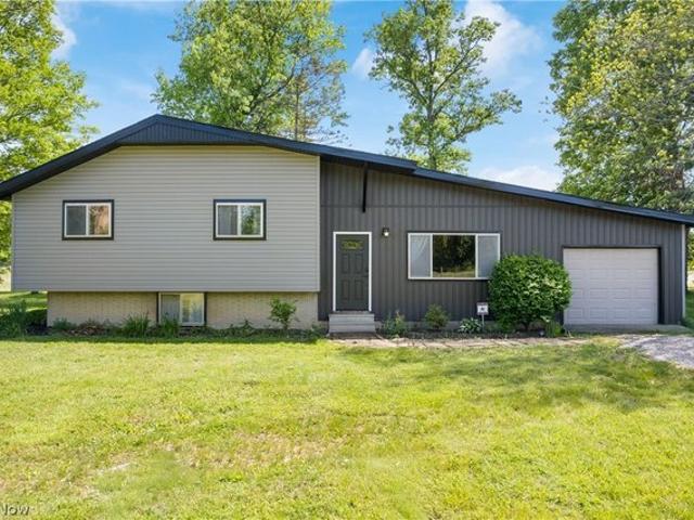 House for sale in Lagrange, Ohio