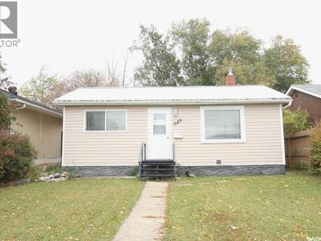 House for sale in Glen Elm Park, Regina