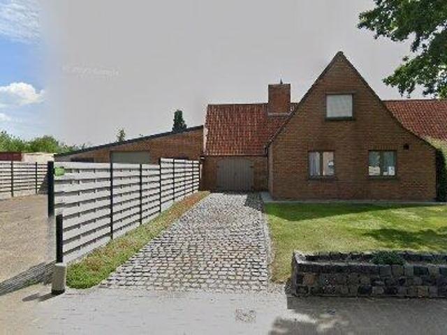 Bureau vente à Alveringem, West-Vlaanderen