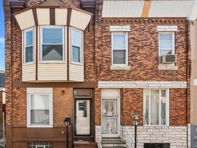 Townhouse for sale in Philadelphia, Pennsylvania