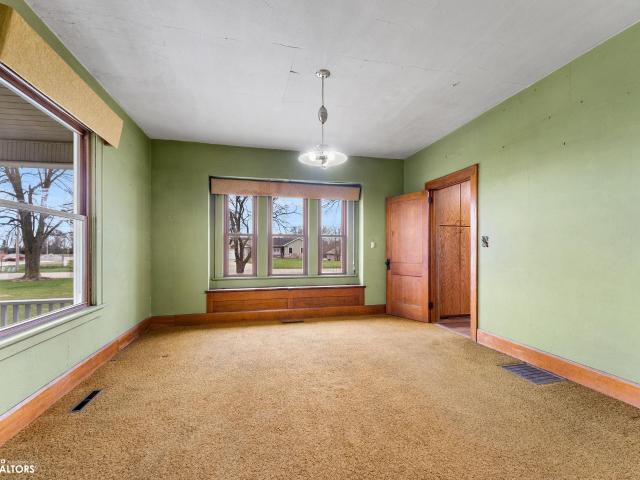 House for sale in Washington, Iowa