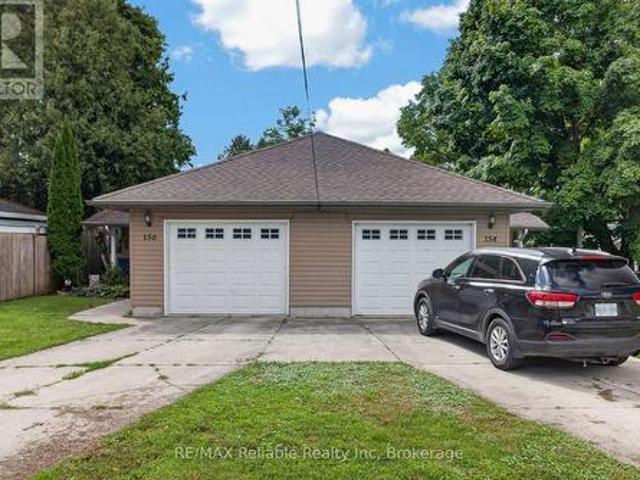 House for sale in Downtown Clinton, Central Huron